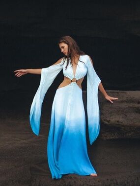 Aya Sacred Wear Sky Blue Ombré Goddess Dress